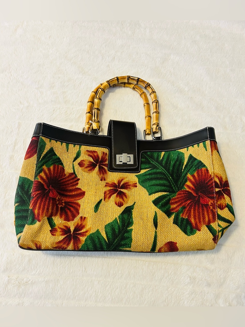 Preston & York Tote Red Tropical Floral Paradise Hibiscus Bamboo Handles NWOT